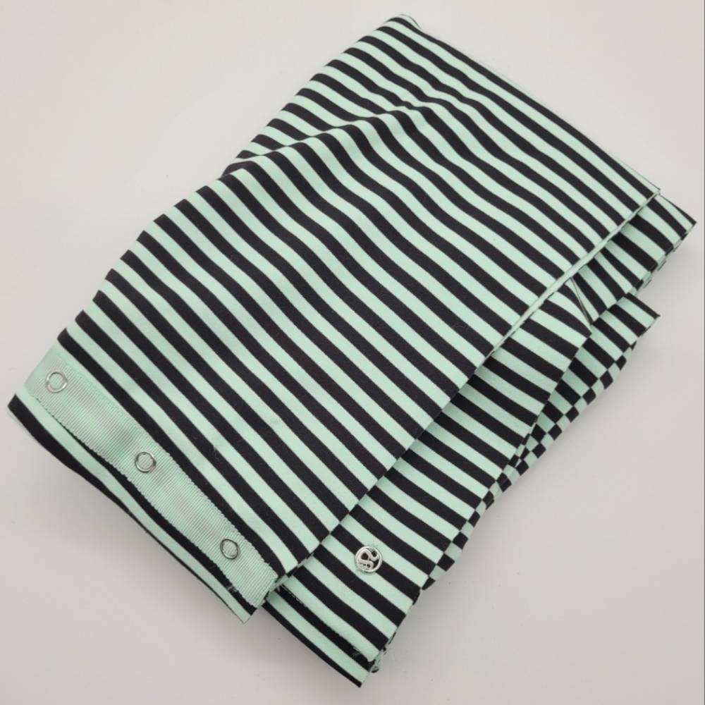 LULULEMON | Vinyasa customizable wrap stripe black & mint unfinished edge scarf